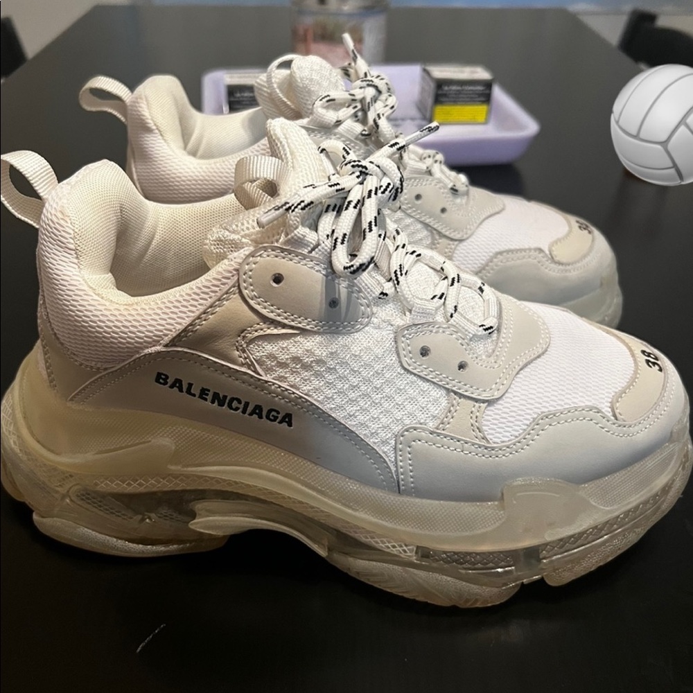 Womens Balenciaga Triple S Ice bottom sneakers!! $600 obo. $1,150 RETAIL PRICE - Picture 1 of 3
